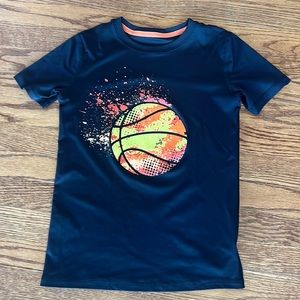 Boys M Basketball Shirt